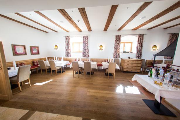 Hotel Schloss Leitheim Экстерьер фото