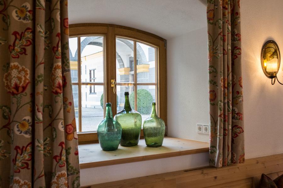 Hotel Schloss Leitheim Экстерьер фото